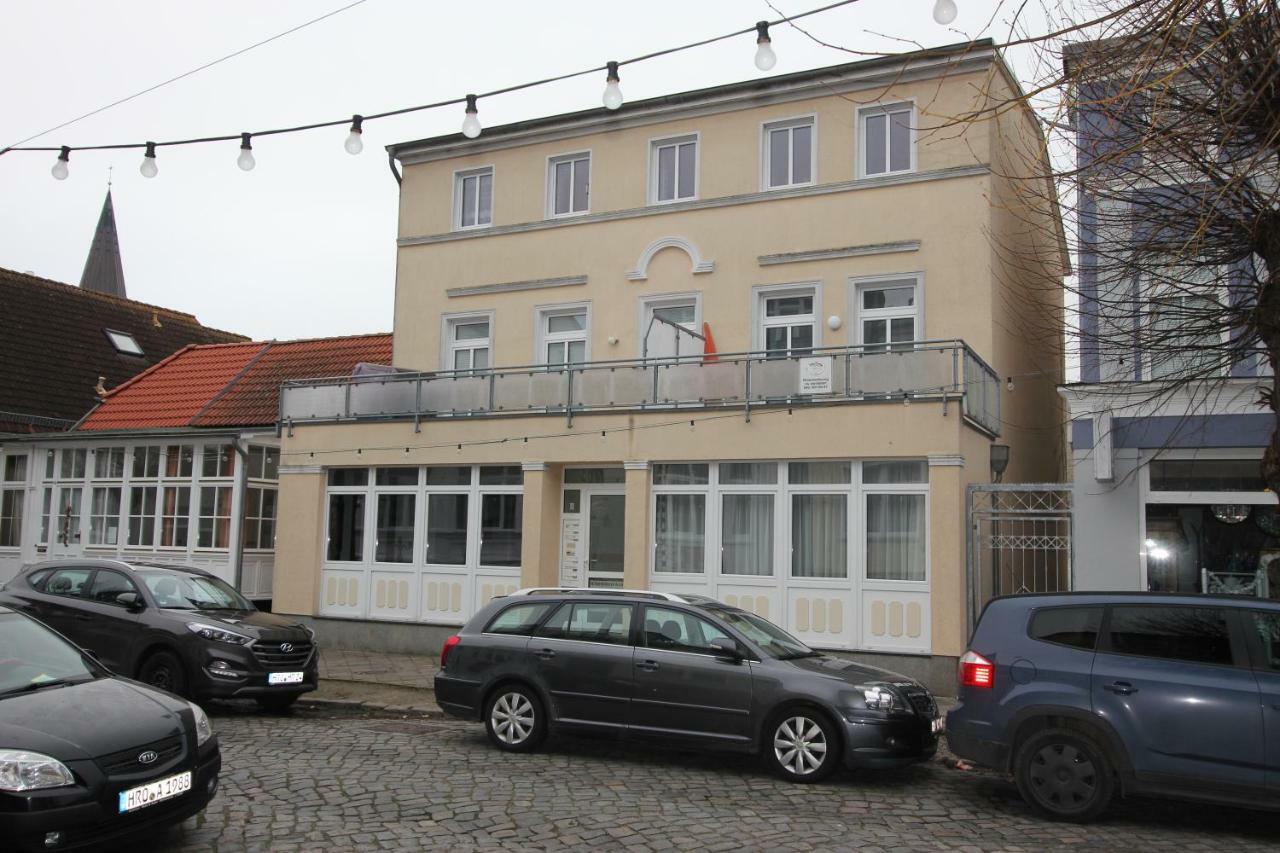 Ferienwohnung In Warnemuende, Friedrich-Franz-Strasse 11 Ρόστοκ Εξωτερικό φωτογραφία